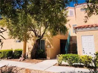 Photo #6: 2188718 Listing