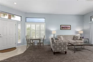 Photo #2: 2188844 Listing