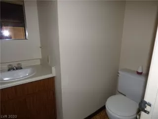 Photo #2: 2188862 Listing