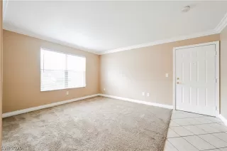 Photo #2: 2188941 Listing 