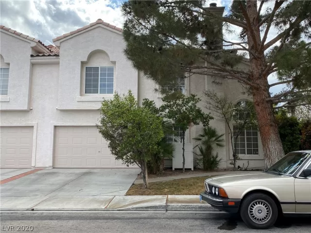 MLS: 2189061 Condo For Sale