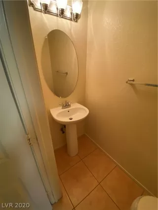 Photo #4: 2189061 Listing 