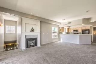 Photo #4: 2189113 Listing