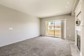 Photo #6: 2189113 Listing