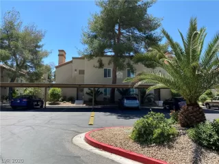 Photo #1: 2189129 Listing