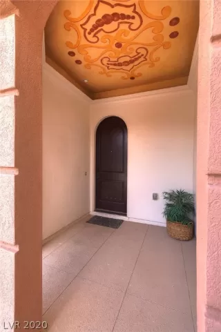 Photo #1: 2189161 Listing