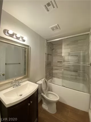 Photo #6: 2189197 Listing 
