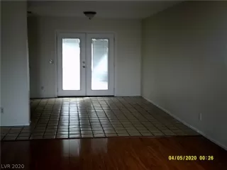 Photo #4: 2189231 Listing 