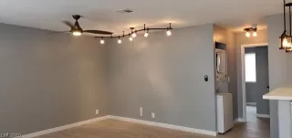 Photo #2: 2189290 Listing 