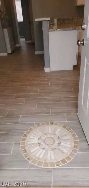 Photo #5: 2189290 Listing 