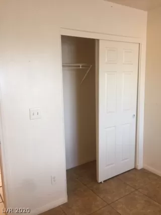 Photo #6: 2189365 Listing 