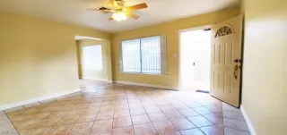 Photo #6: 2189382 Listing