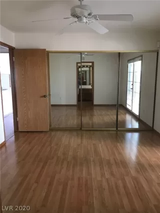 Photo #5: 2189418 Listing 