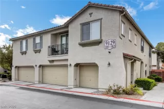 Photo #1: 2189420 Listing