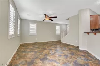 Photo #6: 2189420 Listing