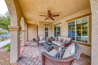 Photo #2: 2189454 Listing