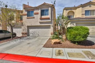 Photo #2: 2189456 Listing 