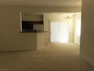 Photo #2: 2189468 Listing 