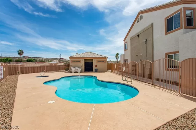 MLS: 2189585 Condo For Sale