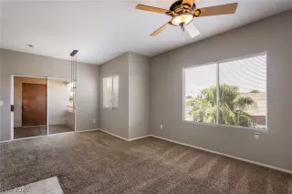 Photo #2: 2189585 Listing