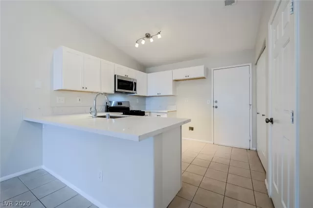 MLS: 2189588 Condo For Sale