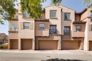 Photo #2: 2189590 Listing 