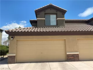 Photo #1: 2189602 Listing