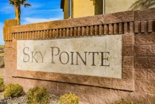 Photo #3: 2189602 Listing