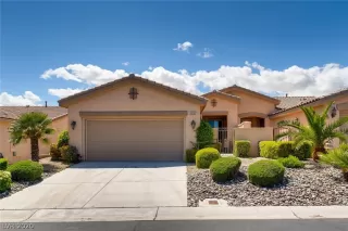 Photo #1: 2189617 Listing 