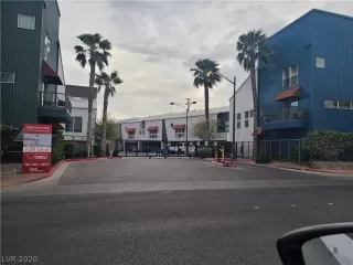 Photo #1: 2189654 Listing 