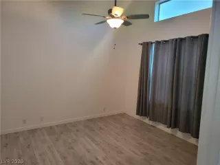 Photo #2: 2189654 Listing 