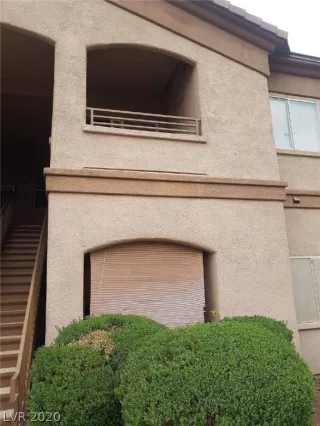 Photo #1: 2189673 Listing