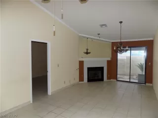 Photo #3: 2189685 Listing 