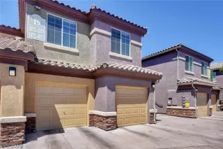 Photo #1: 2189725 Listing