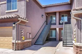 Photo #2: 2189725 Listing