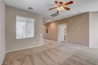 Photo #6: 2189725 Listing