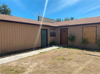 Photo #3: 2189782 Listing 