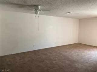 Photo #6: 2189782 Listing 
