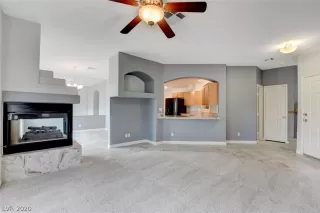 Photo #6: 2189928 Listing