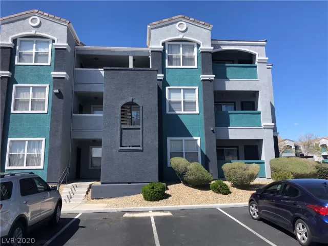 MLS: 2190022 Condo For Sale