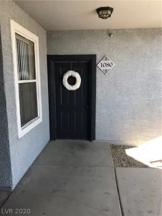 Photo #2: 2190022 Listing