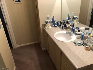 Photo #6: 2190022 Listing