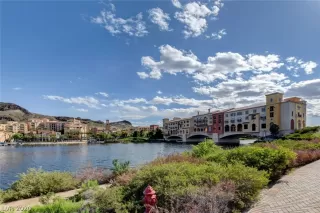 Photo #1: 2190040 Listing 