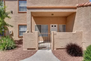 Photo #2: 2190143 Listing