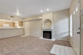 Photo #5: 2190143 Listing