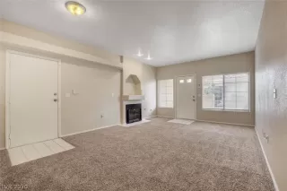 Photo #6: 2190143 Listing