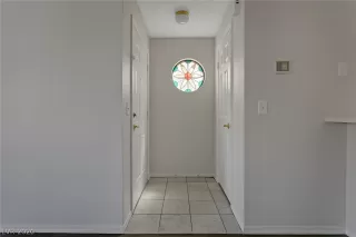 Photo #4: 2190157 Listing 