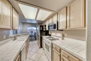 Photo #1: 2190180 Listing 