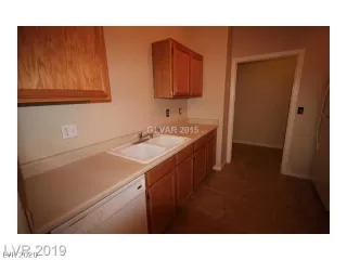 Photo #4: 2190322 Listing 