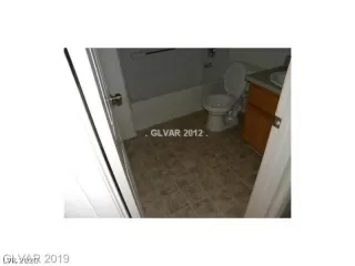 Photo #5: 2190394 Listing 